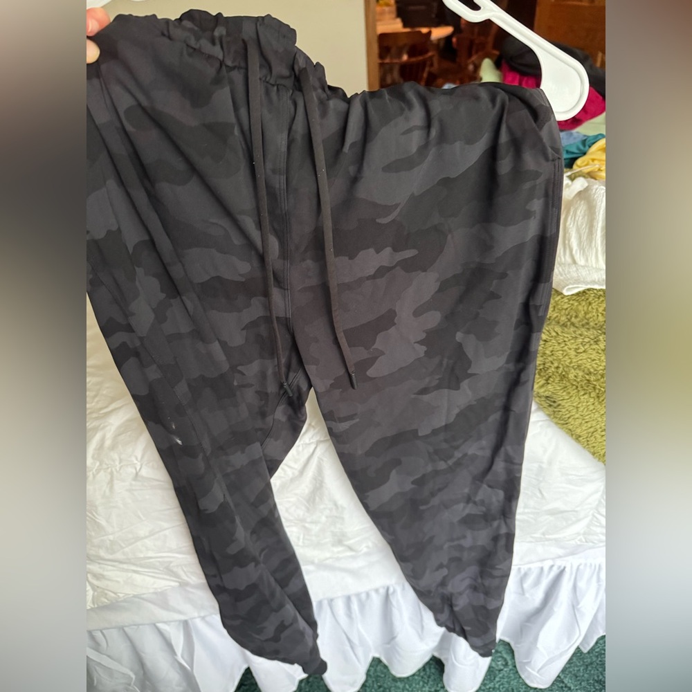 lululemon athletica Black Camo Joggers